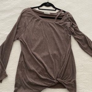 Heathered brown long sleeve shirt, L